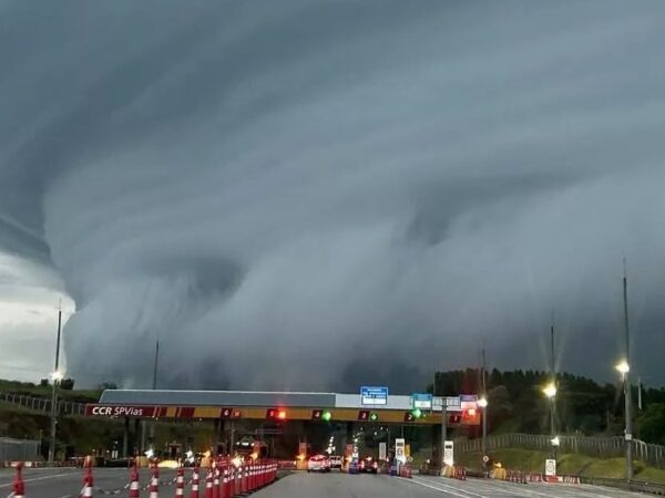 Tempestades devem trazem vendavais e chuvas de até 160mm.